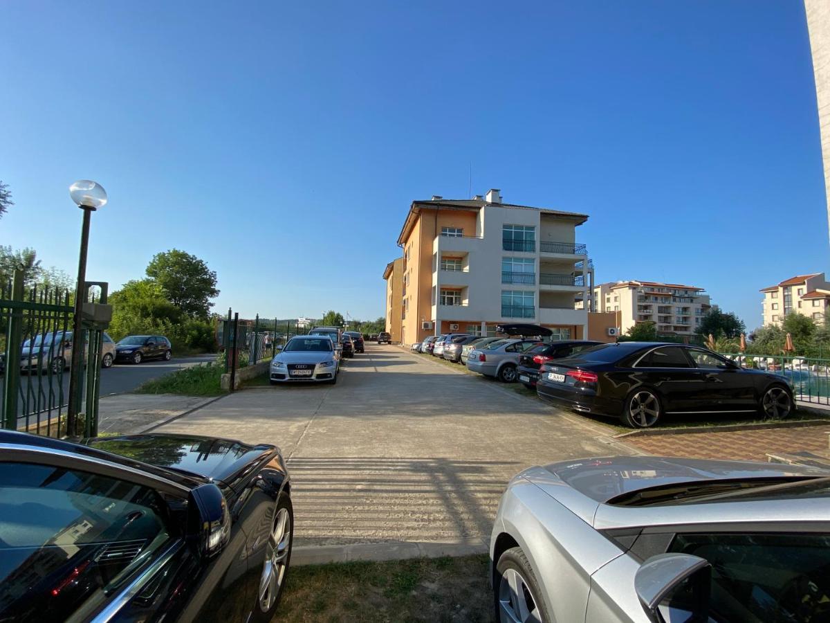 Prostor Apartments Obzor Esterno foto