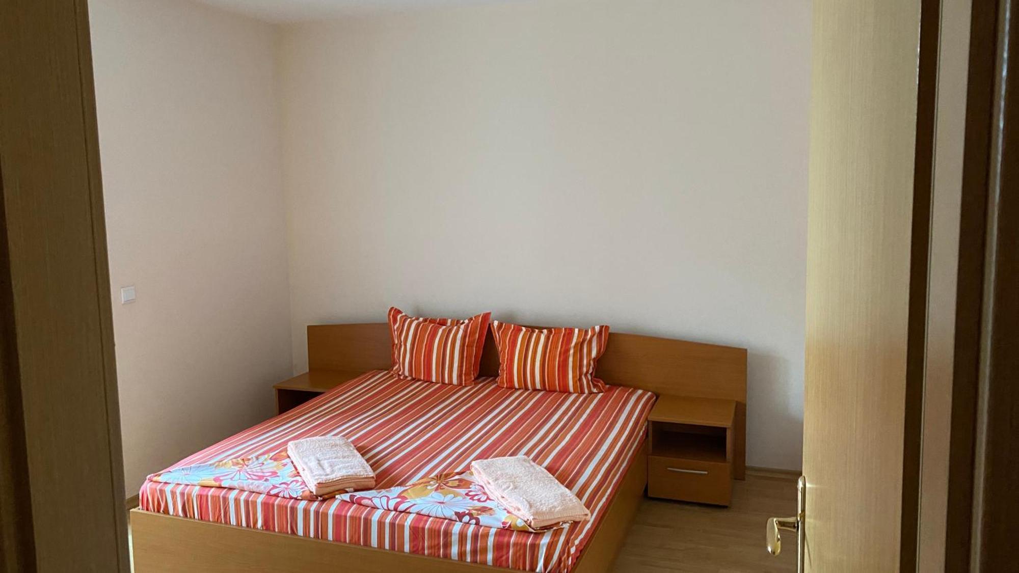 Prostor Apartments Obzor Esterno foto